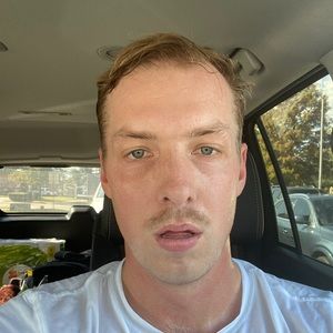 Meet your Posher, Zach